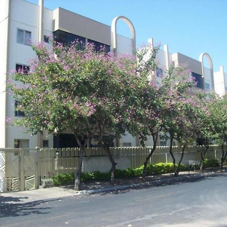 카우다스노바스 Residencial Varanda Dos Buritis 아파트 호텔 외부 사진